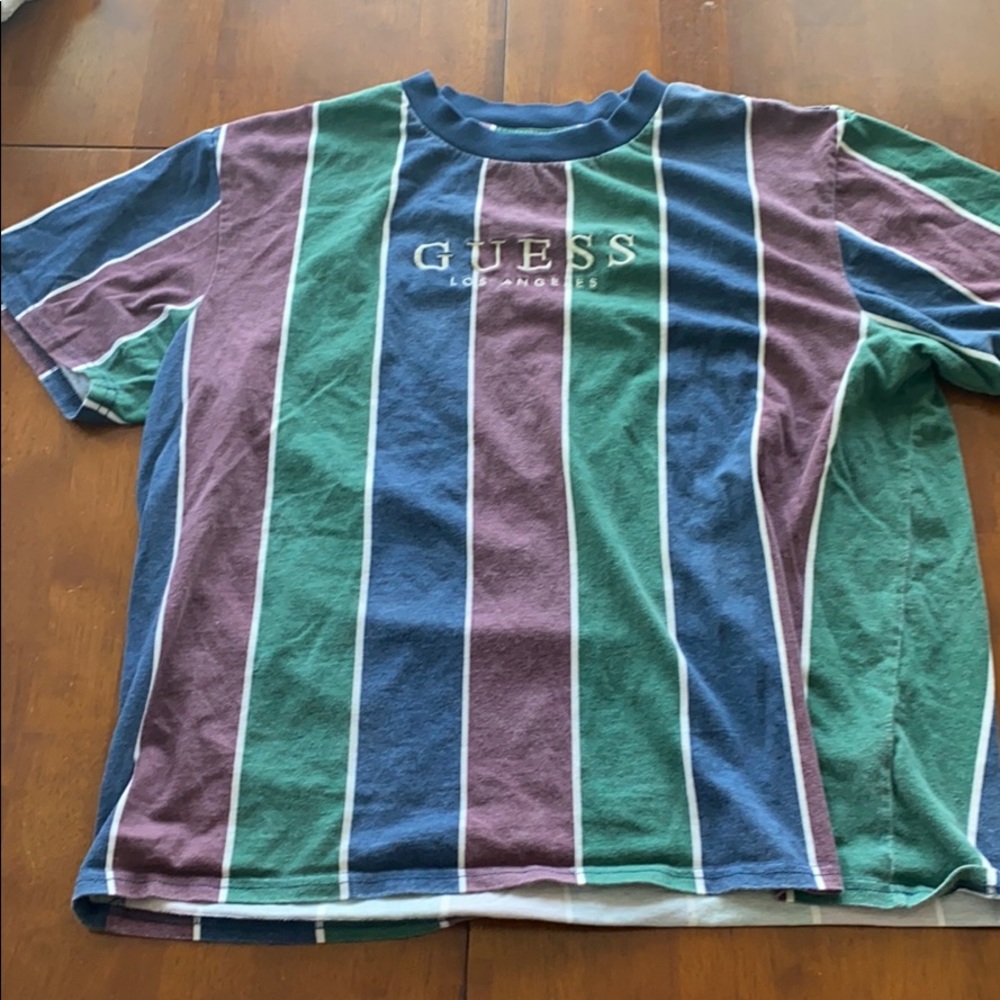 Guess Tshirt